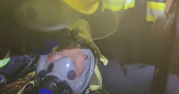老人被困火场，119救援受阻！湖南警方：拘留3人！