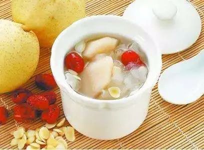 这8种水果煮着吃,养生效果加倍! 这8种水果煮着吃,养生效果加倍!