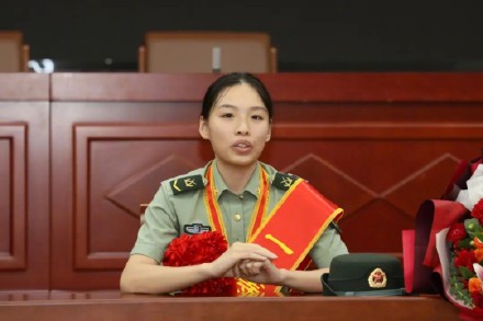 了不起！这名00后女军士立了一等功