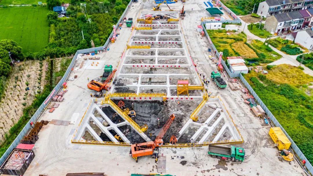 最新披露！上海这个铁路枢纽站、两座示范区线车站建设迎来新进展→