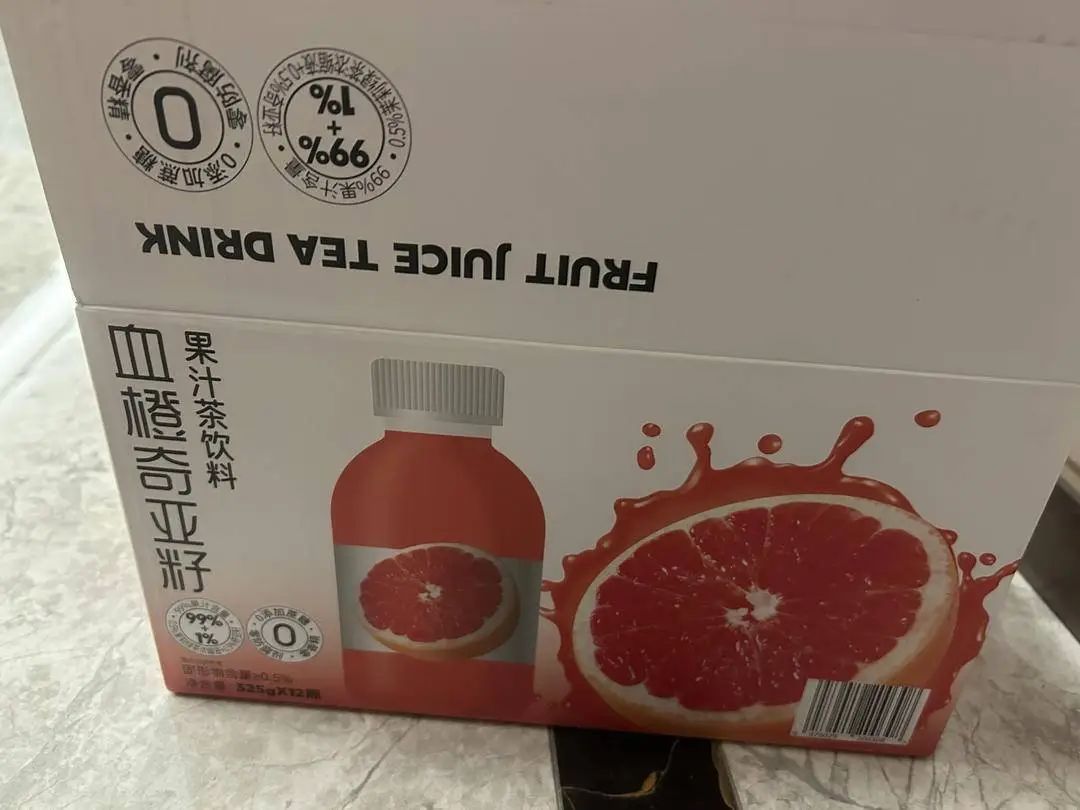 南京山姆超市买到“异物”饮料，客服回应