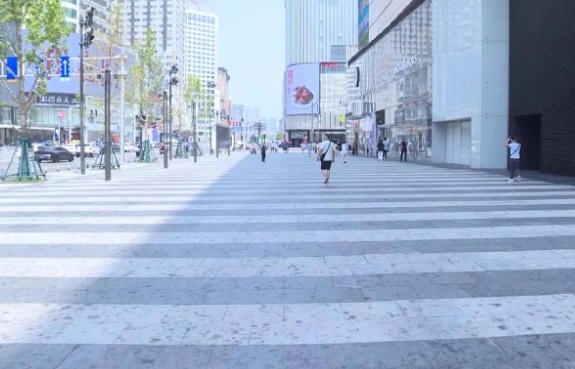 “只能嚼不能咽”的糖，真的能吃吗？