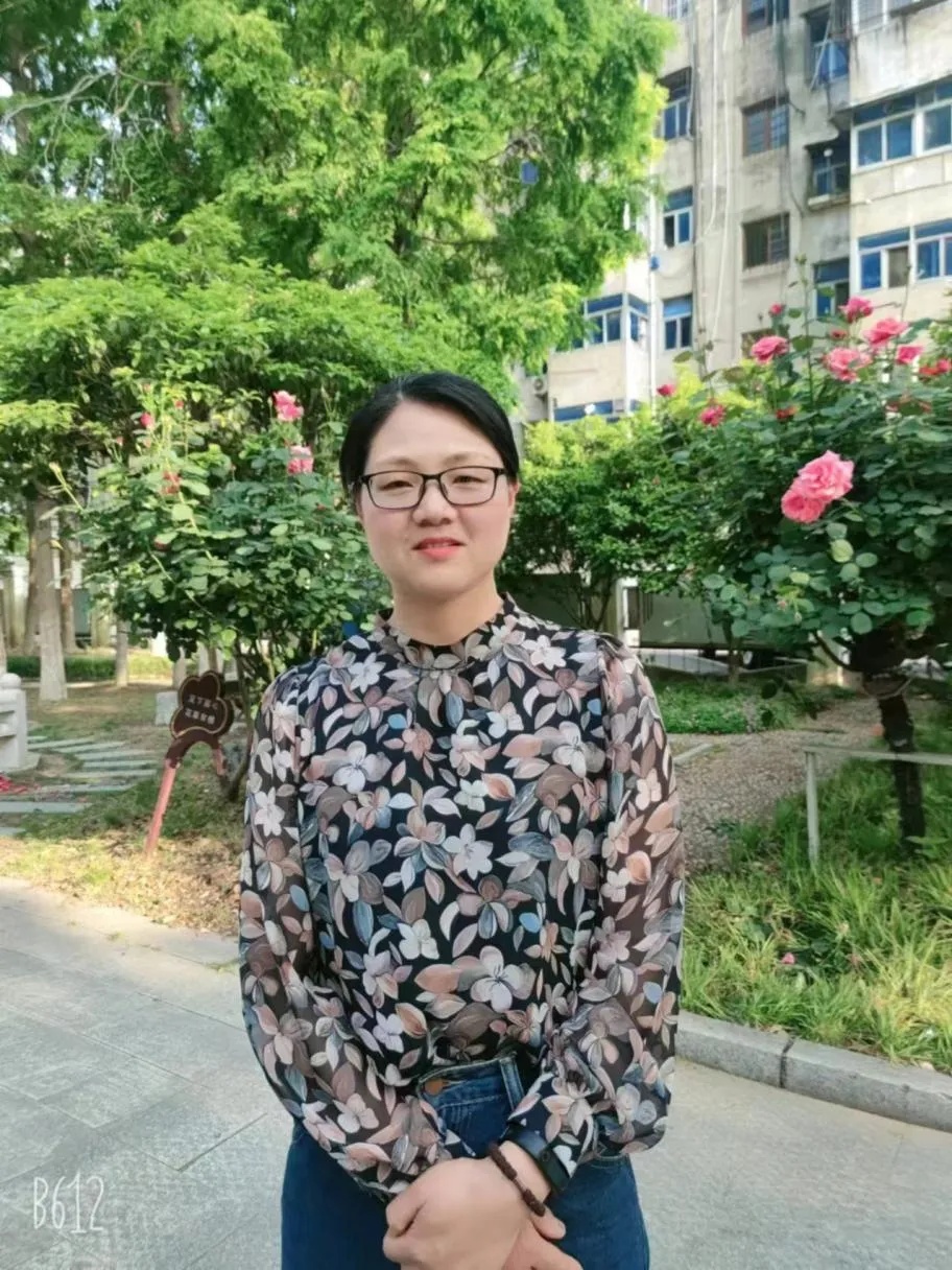 离校前,“小刺猬”专门来拥抱她!阜阳二中,这个老师会“树人”! 离校前,“小刺猬”专门来拥抱她!阜阳二中,这个老师会“树人”!