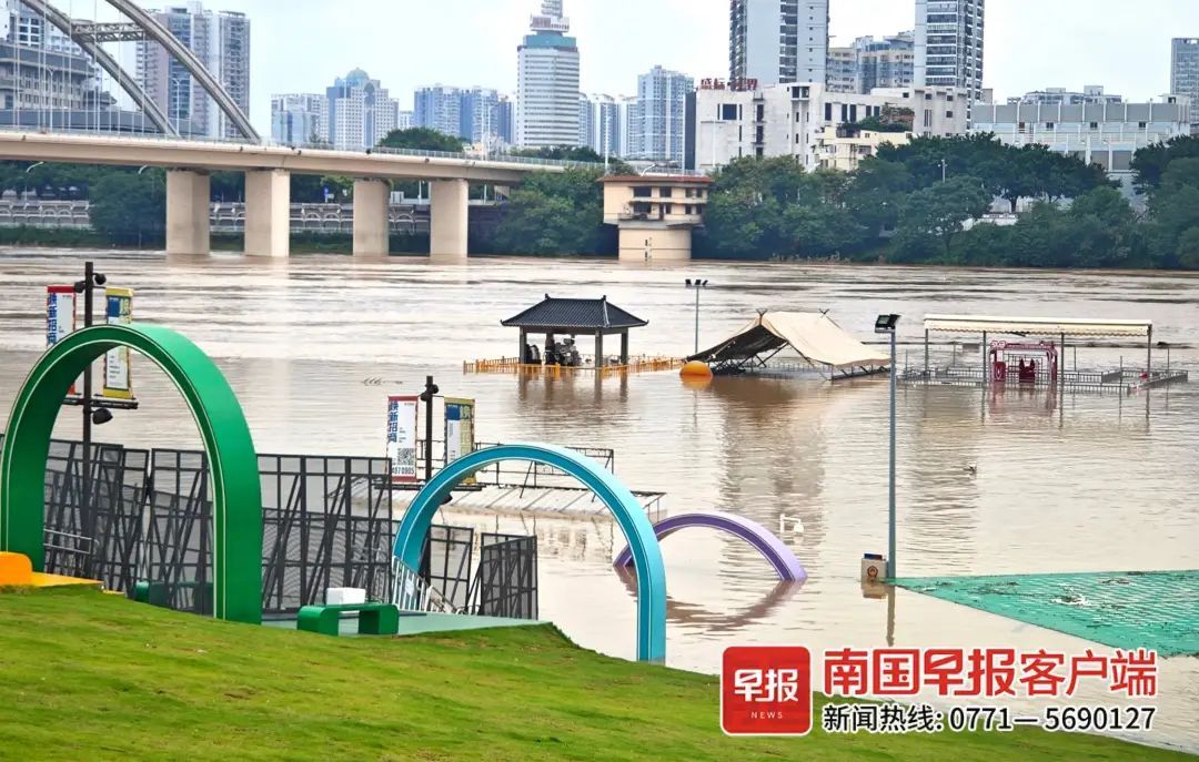 广西多条河流超警！水位还在上涨！南宁亭子码头多处被淹……