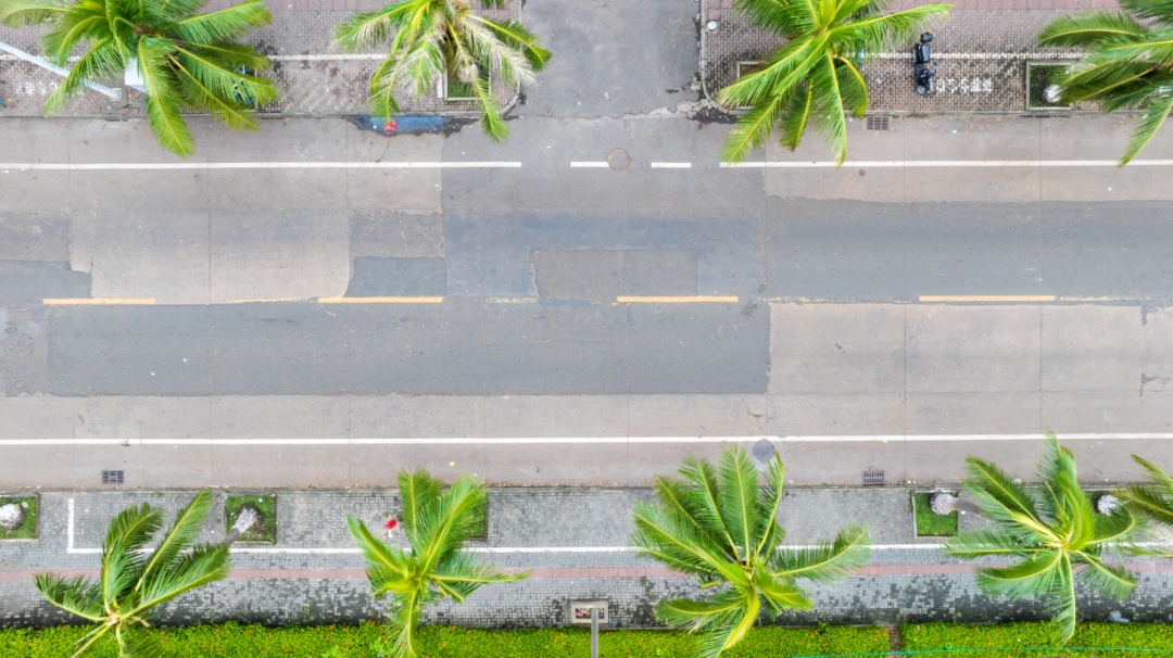 “今天清晨的海口，不一样了！”