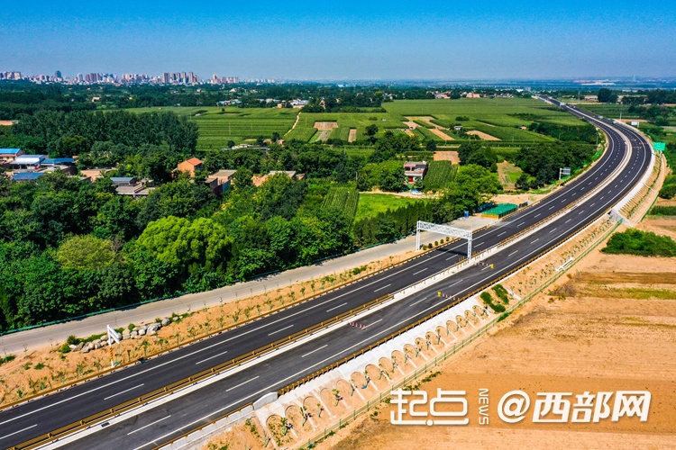 打开车窗吹“秦风”!兵马俑专线公路改扩建工程计划9月底具备通车条件 打开车窗吹“秦风”!兵马俑专线公路改扩建工程计划9月底具备通车条件