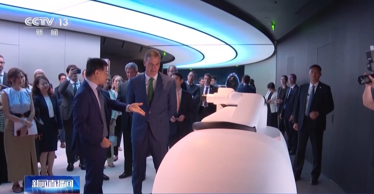 西班牙首相结束访华行程 桑切斯:希望加强两国新能源汽车领域合作 西班牙首相结束访华行程 桑切斯:希望加强两国新能源汽车领域合作