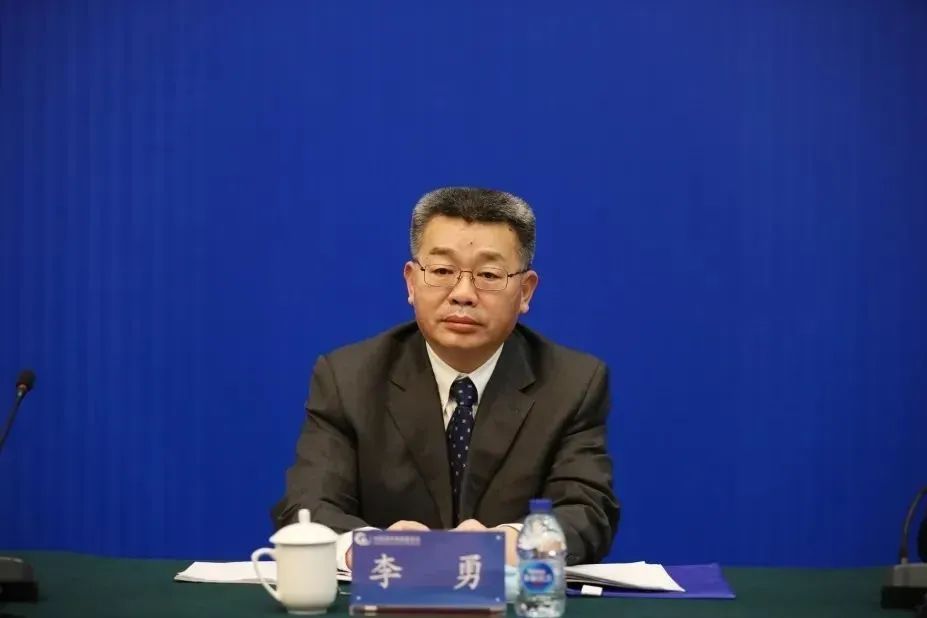 连打三“虎”！中央纪委国家监委最新发布