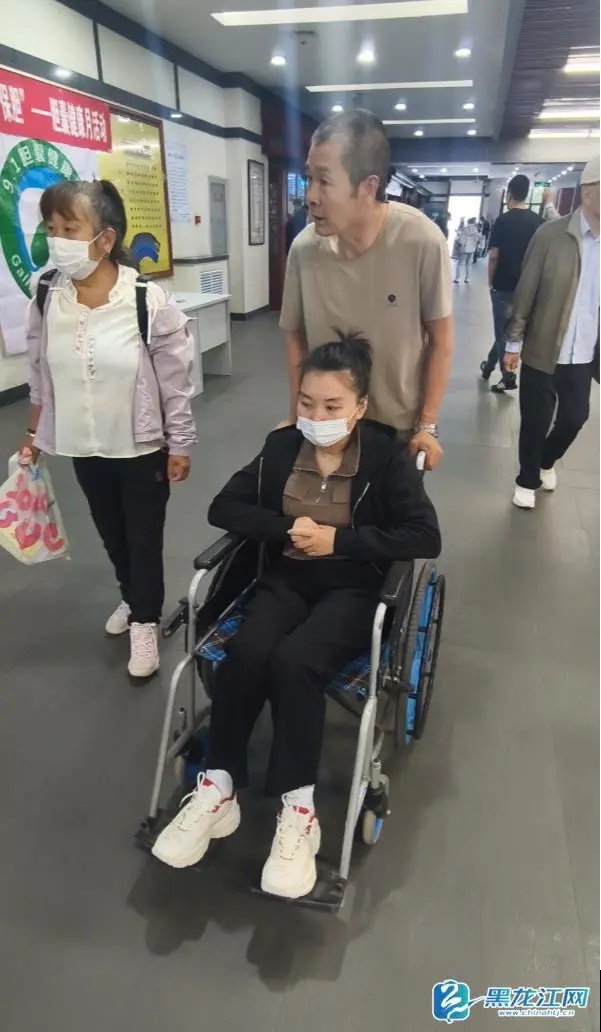 女子新婚两月因没给丈夫游戏充钱遭家暴失明！男方被判故意杀人罪
