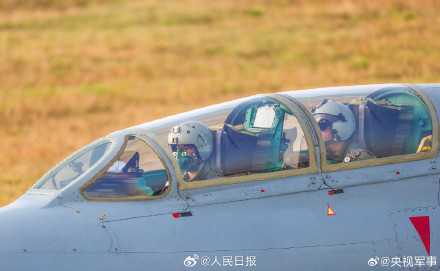 直击!空军实战化飞行训练高燃现场 直击!空军实战化飞行训练高燃现场