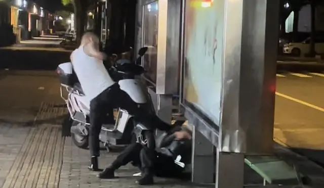 今天凌晨，女代驾被两男子暴力殴打！警方通报→