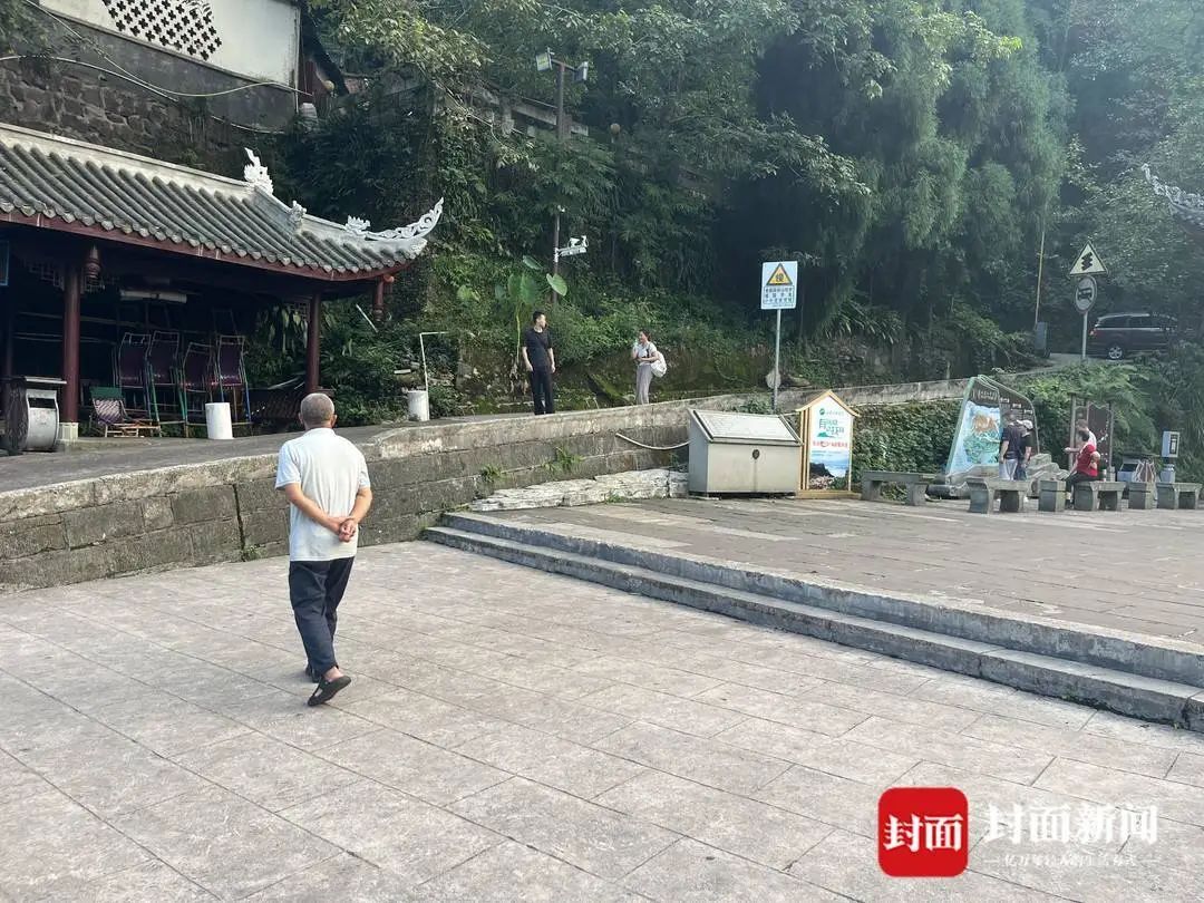 5公里要价100元？峨眉山“黑车”宰客太猖狂！官方回应