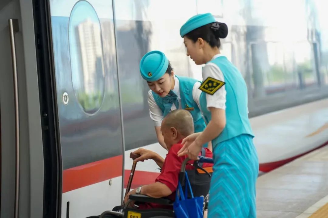 中秋小长假 哈尔滨铁路增开51对列车服务旅客出行