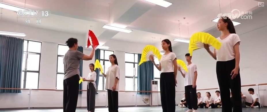 文化中国行 | 不忘本、不守旧 古韵生生不息