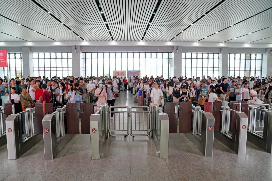 有变动！国铁南宁局最新列车调整信息来了