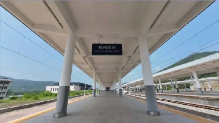 龙龙高铁梅龙段今日开通运营&nbsp;设计时速350公里