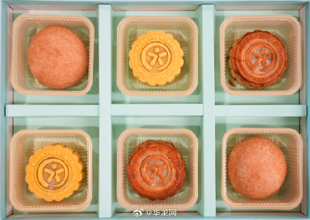 榨菜月饼、螺蛳粉月饼、“黑神话”月饼……今年月饼太有趣了 谁是你的“天命之选”？