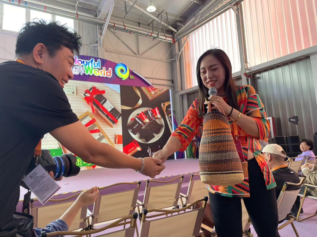 包罗大千世界五湖四海,这样的“炫彩世界”爱了爱了 包罗大千世界五湖四海,这样的“炫彩世界”爱了爱了