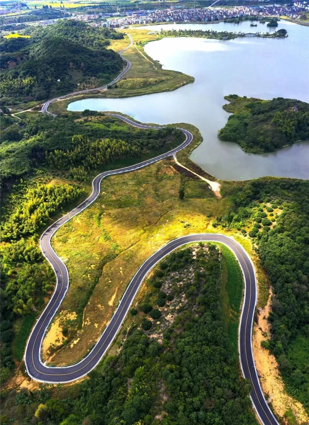 大暴雨特大暴雨，多地景区关停活动延期！“贝碧嘉”对浙江影响主要在今夜到明天