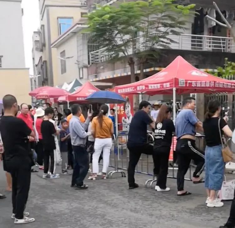 全红婵家上空出现无人机拍摄,当地警方回应 全红婵家上空出现无人机拍摄,当地警方回应