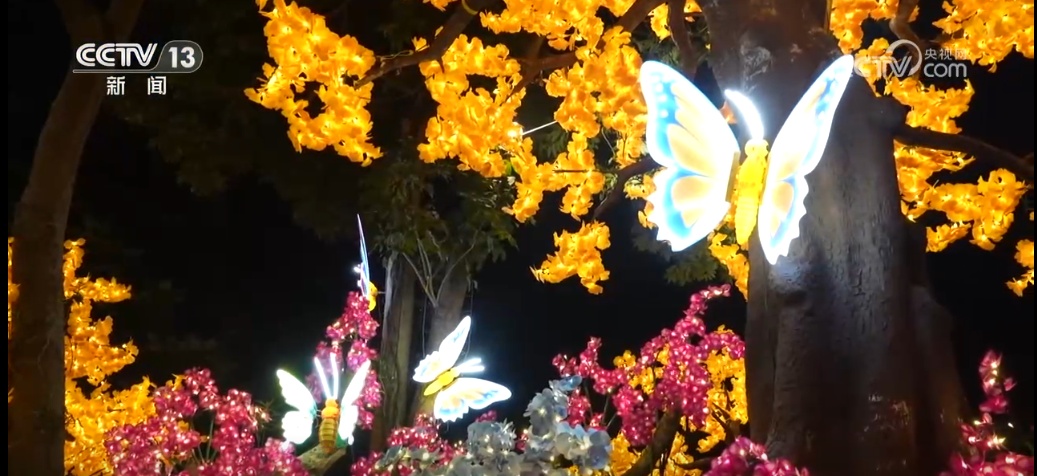 逛灯会、赏民俗、看烟花 多地推出特色文旅活动共享中秋之美