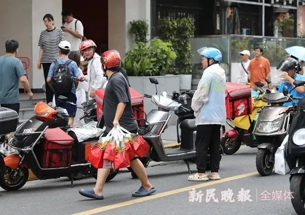 ‍‍台风天来袭，外卖超时了可以免责吗？