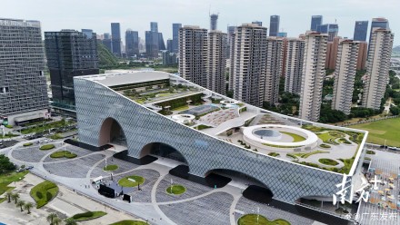 横琴文化艺术中心亮灯启用 横琴文化艺术中心亮灯启用