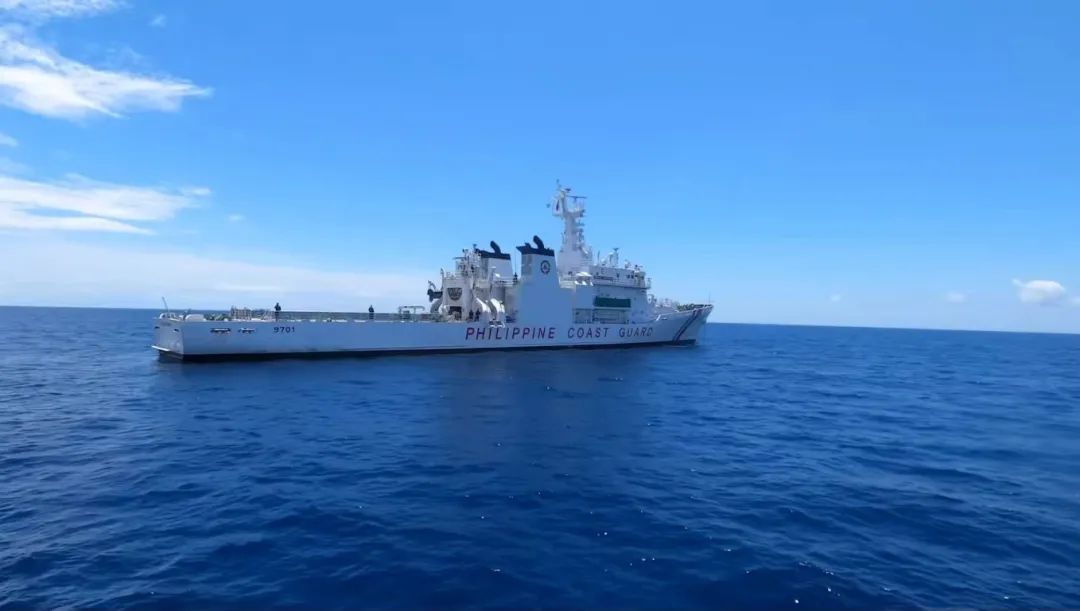 菲海警船9701号撤离仙宾礁的背后 菲海警船9701号撤离仙宾礁的背后