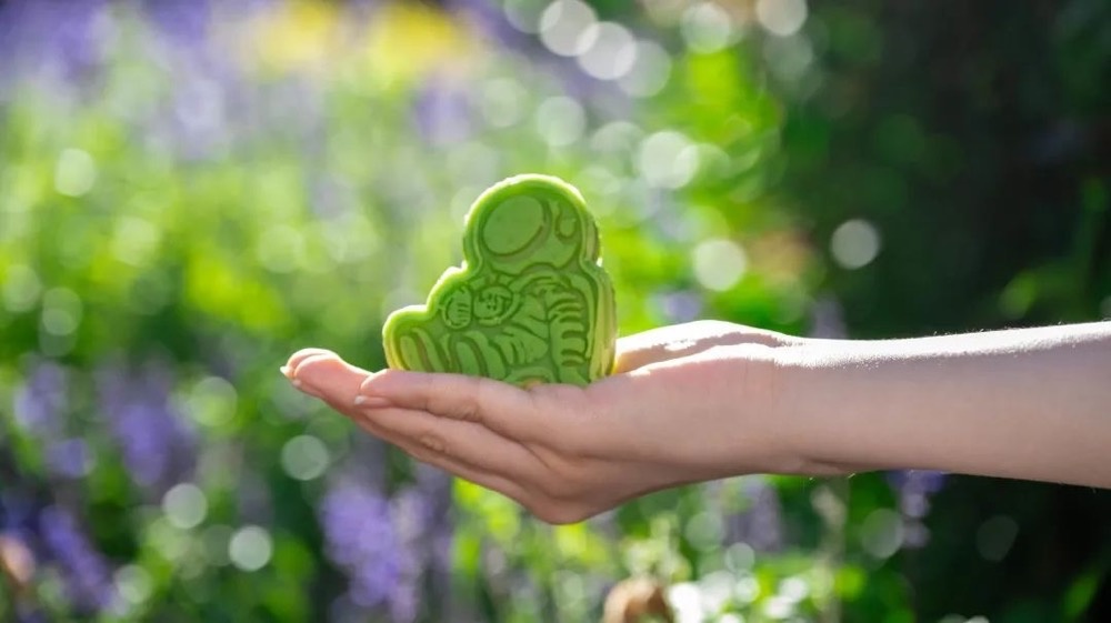 大学生用实验室做月饼?看到最后,全是“好小众的文字” 大学生用实验室做月饼?看到最后,全是“好小众的文字”