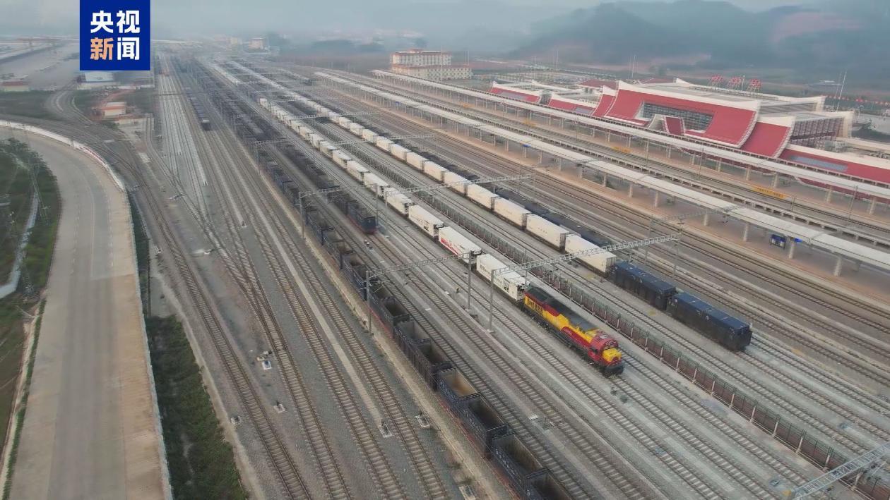 中老铁路国际货运量突破1000万吨