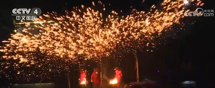 多彩活动点亮中秋佳节 传统民俗与现代科技共绘团圆画卷