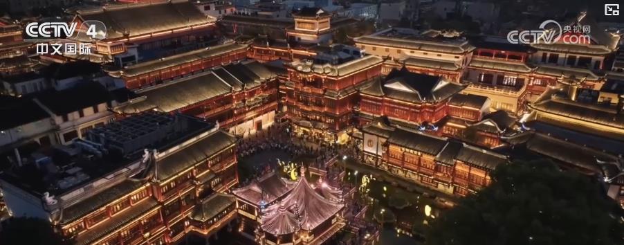 多彩活动点亮中秋佳节 传统民俗与现代科技共绘团圆画卷