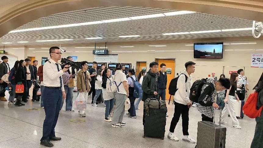 这个中秋假期，哈尔滨地铁日均客流较去年增长17.18%