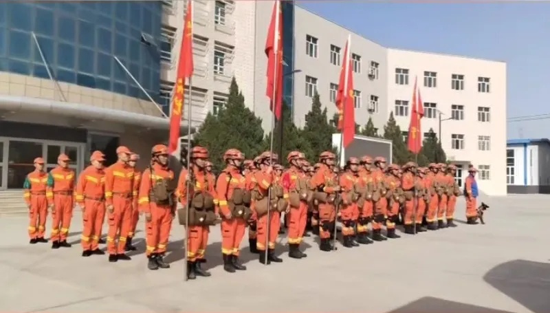 乌鲁木齐地震，当地发布通报