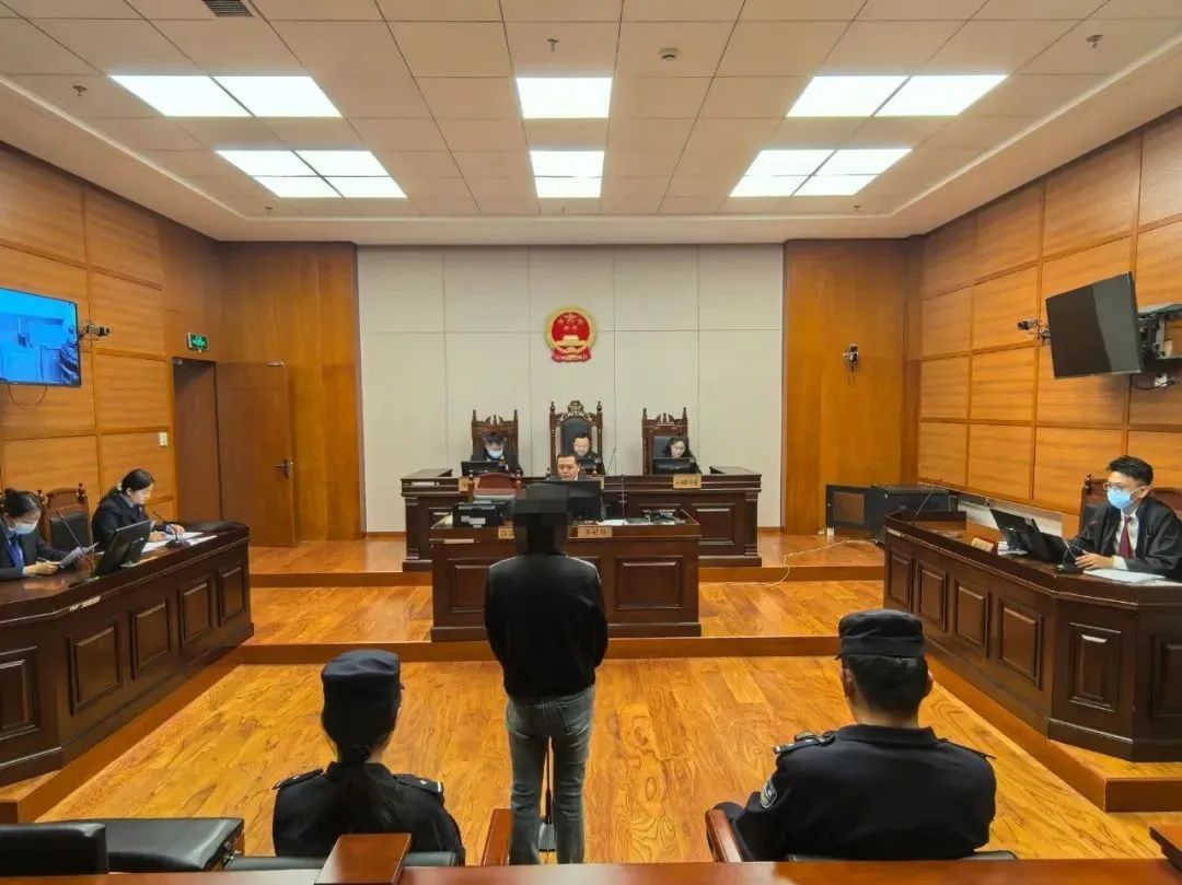 一母亲对孩子体罚殴打获刑 一母亲对孩子体罚殴打获刑