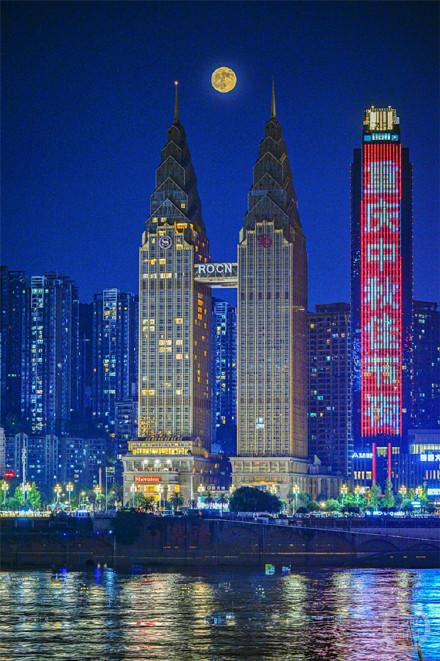 “超级月亮”现身！中秋夜第一波赏月美图来了