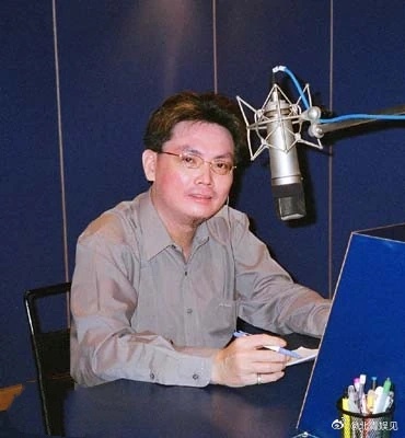 配音演员石班瑜去世!他被称为“周星驰御用配音” 配音演员石班瑜去世!他被称为“周星驰御用配音”