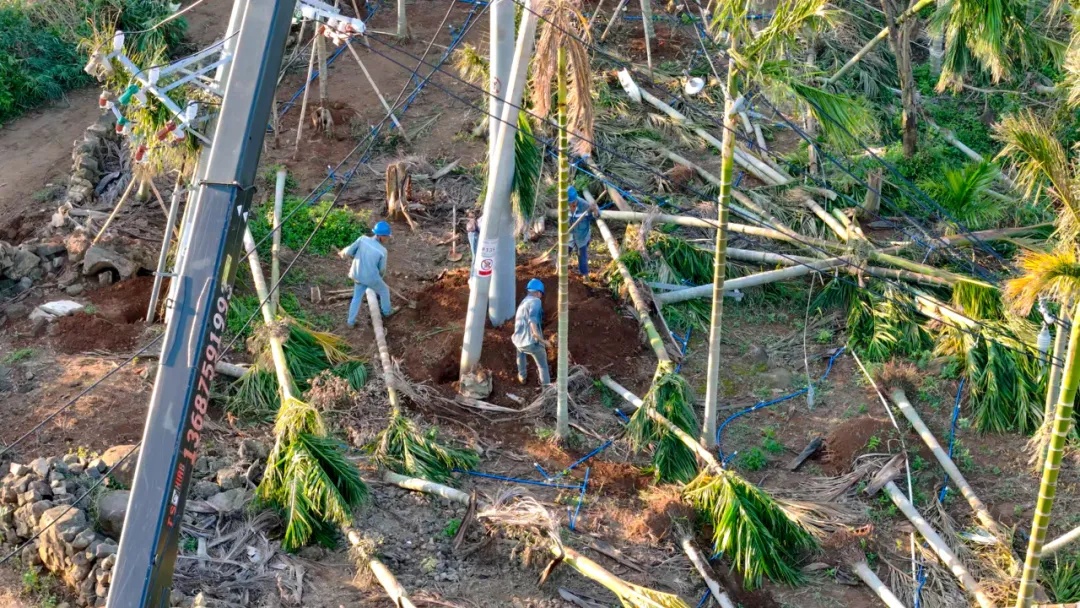 抢修复电为什么这么难?多图直击现场 抢修复电为什么这么难?多图直击现场