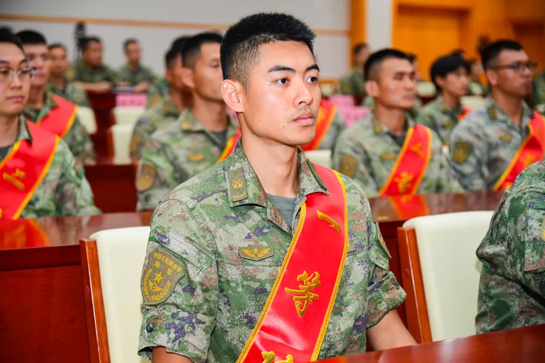 “一等功臣”送到家！有一位还是“00后”！