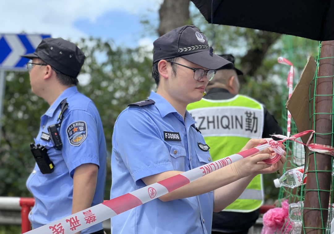 今晚夜潮不要去看了！台风影响，海宁各观潮点临时关闭！