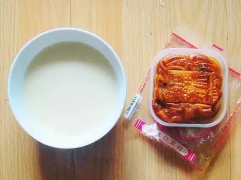 吃不完的月饼能放冰箱吗？4个方法拒绝浪费，有需要的转