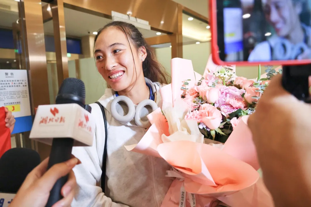 郑钦文回武汉了！