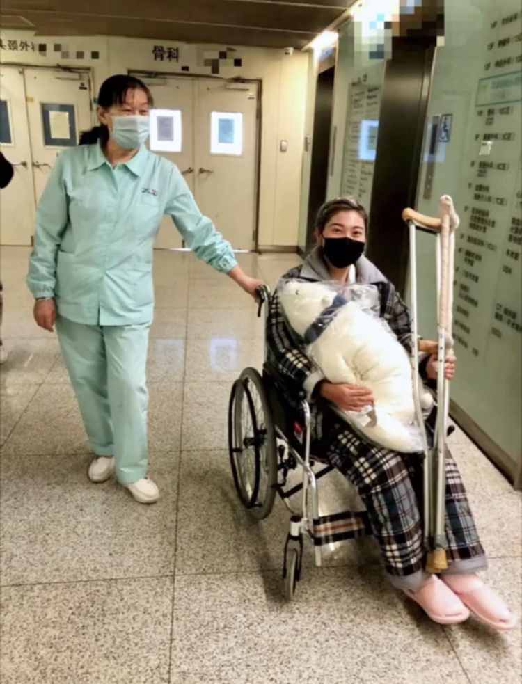 《消失的她》原型生子：还没离婚，孩子落户难