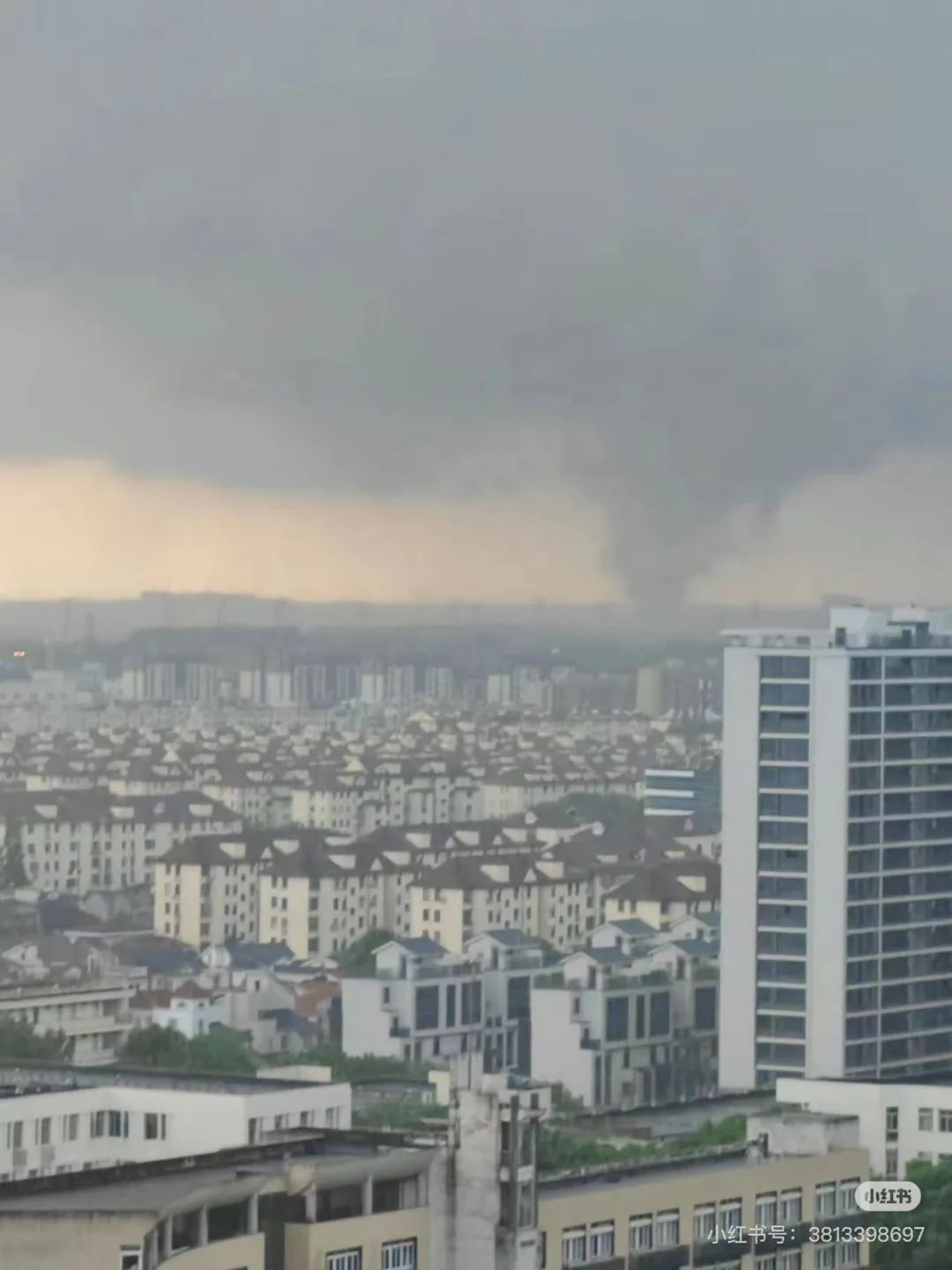 上海青浦出现龙卷风？市气象局证实：本市上空存在出现龙卷的潜势条件