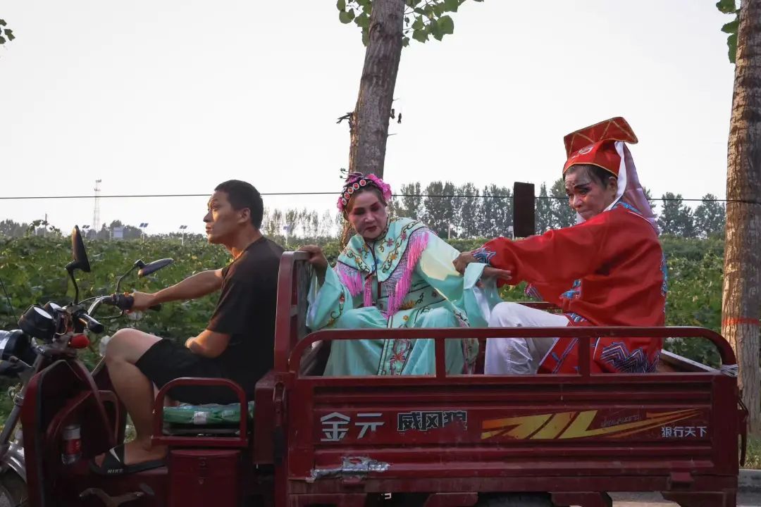 曾遭家暴多年,她说“死也要逃出去” 曾遭家暴多年,她说“死也要逃出去”