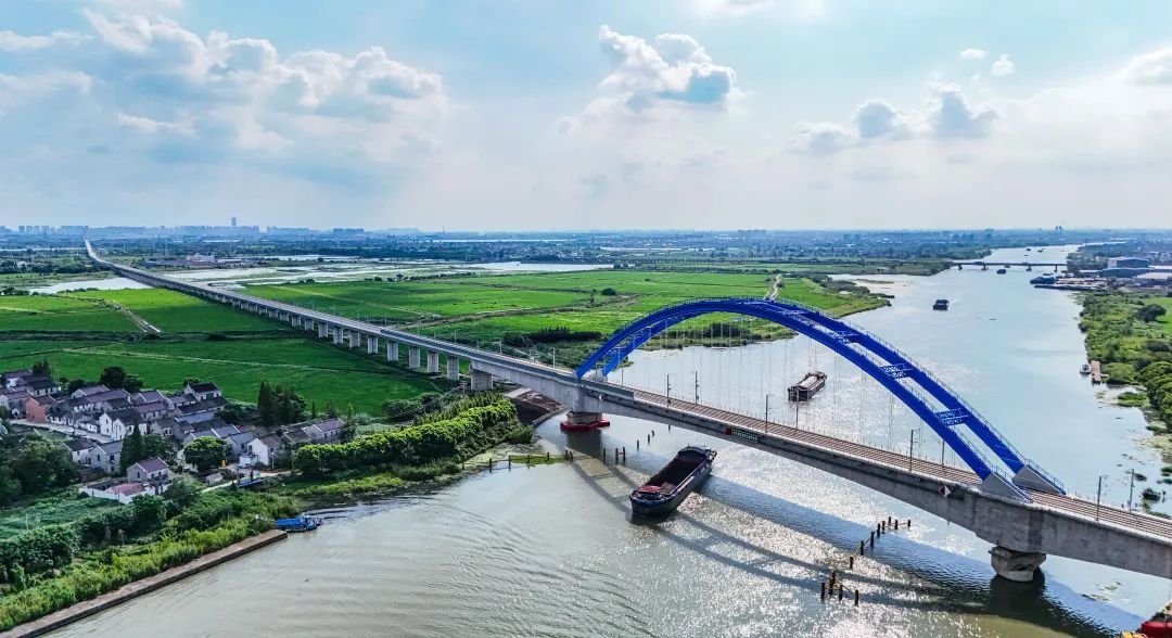 【提示】沪苏湖高铁正式进入联调联试阶段 【提示】沪苏湖高铁正式进入联调联试阶段