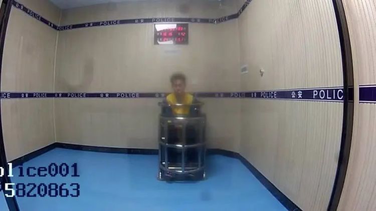 网上交友需谨慎，你的“女神”，被抓了！