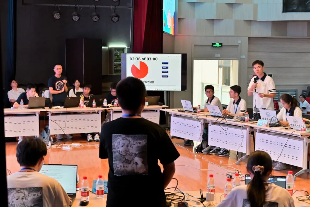 夺冠后，大学生团队手写了5个字！网友点赞：真争气