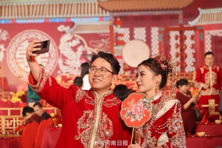 家国同庆见证幸福全国万人集体婚礼
