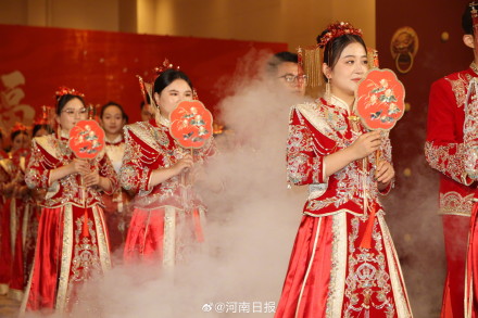 家国同庆见证幸福全国万人集体婚礼
